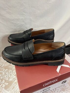 Aetrex Black Leather Lug-Sole Penny Loafers NIB 9-9.5 EU40